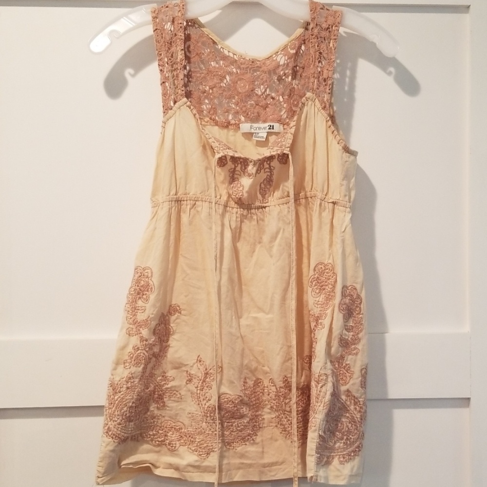 Forever 21 sleeveless blouse